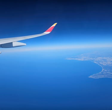 Foto tirada em uma de nossas viagens de avião, voltando da Europa para o Brasil