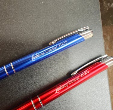 Graviruoti tusinukai su sventiniais palinkejimais