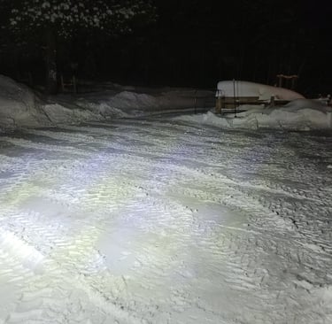 Large snow fall in a driveway