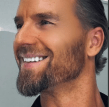 realtor Tomas Kolehmainen side profile