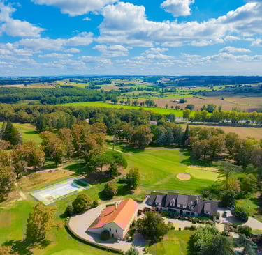 Photo drone Golf de Palmola pour Le Figaro – production Red Epic Studio Toulouse.