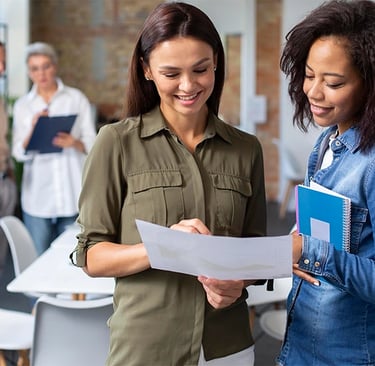 Diplomas y certificados con QR único para validación online