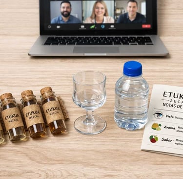 Kit de cata Etukua para online, mostrando viales de muestras de mezcal, copa velador, agua y folleto