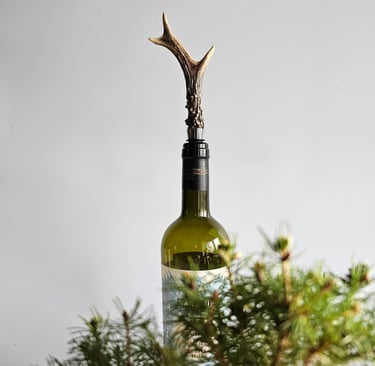 Deer antler bottle stopper