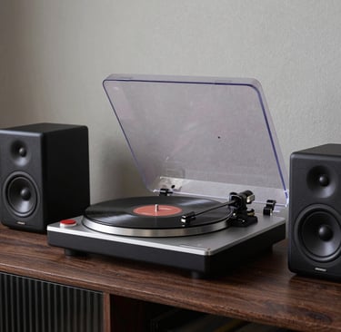 Bright living room with modern inventory