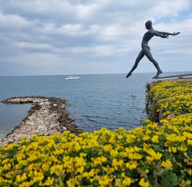 French Riviera Tour Antibes Old Town