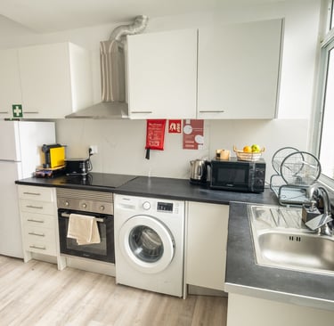 Quinta Sao Roque Hydrangea kitchen