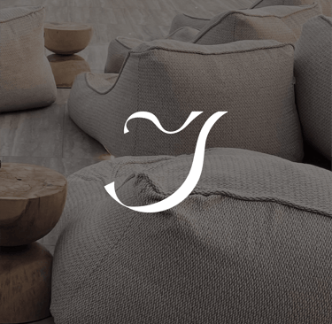 Logo icône pour Iconique, boutique d'ameublement de luxe à La Baule