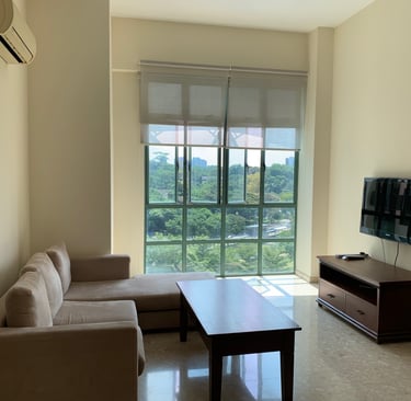 Tanglin Regency 2 Bedrooms 850 Sqft For Sale. Greenery and Pool View.