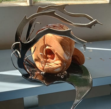 Tom Livesey's sculpture, 'Isobel'.