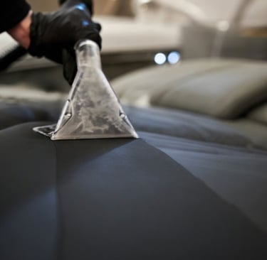 Sofa Flecken entfernen Natron