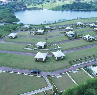 San diego hills memorial park karawang dengan danau seluas 8 Ha 