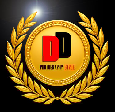 Logo DD Photography Style médaille d’or avec couronne de laurier, photographe mariage premium.