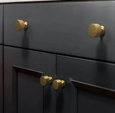 Classy gold knobs for furniture DIY