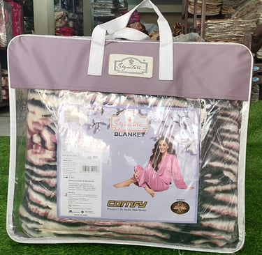 Rgl Textile Corporation-Wholesaler of Signature Comfy Double Bed Blanket