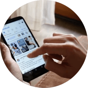 Person using a tablet, only the persons hands are visible