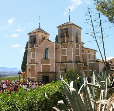 Sanctuary of the Child Jesus of Balate, on the outskirts of Mula, on the day of the pilgrimage. Phot