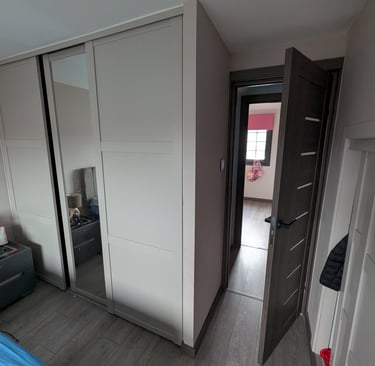 Wardrobe with sliding doors