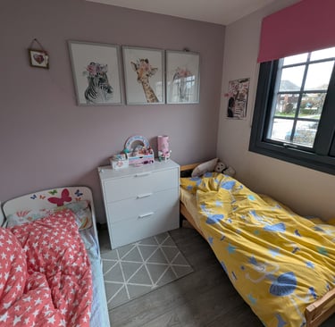 New laminate flooring with underfloor heating installed