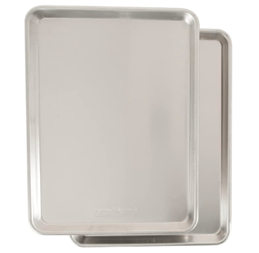 Baking just got easier with these quality sheet pans!