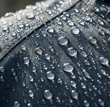 High moisture permeability waterproof fabric for outdoor shell jackets
