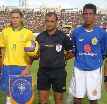 Sete em jogo amistoso contra a Seleção Brasileira Sub 20.
