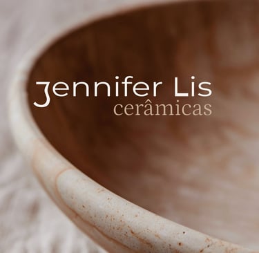 logo Jennifer Lis cerâmicas