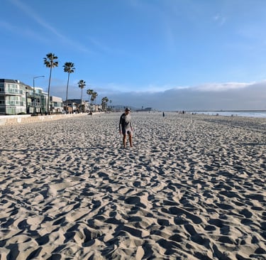 Tossing the ole disc around on Mission Beach after work