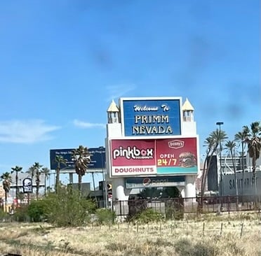 Northbound I-15 crossing from California into Nevada