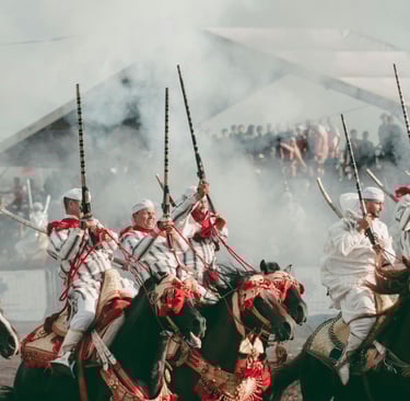 Palácio Bahia Marrakech, turismo de luxo Marrocos, arquitetura e jardins históricos.