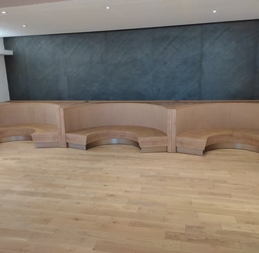 Banquettes sur mesure et rénovation d'espace intérieur