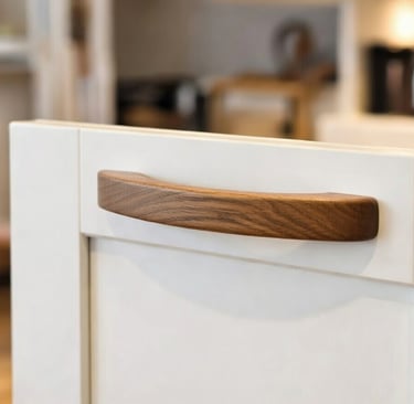 Handmade solid oak cabinet bar pull handle Devon UK