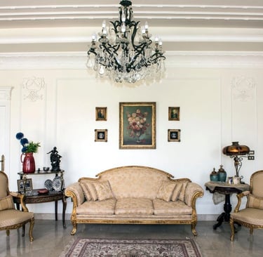 Allegria villa dining room elegant setup