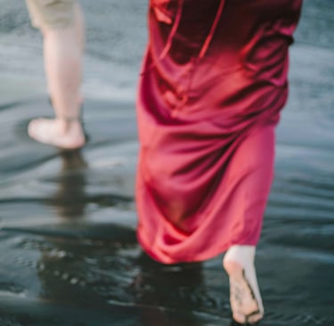 Couple walking at Nyanyi Beach, Bali during golden hour – Bali photographer session