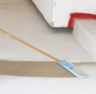 pulizia pavimento resina epossidica