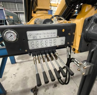 Manual control Operation for truck crane