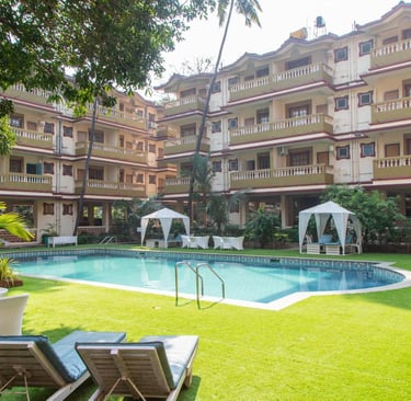 Goa Candolim beach 2BHK AC Apartment, 1 km from beach.