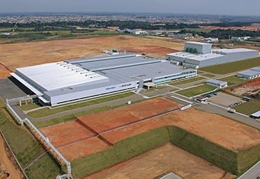 Piso de concreto reforçado com fibras