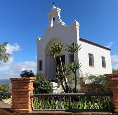 Sierra de Camarolos église montagne