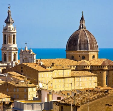 Loreto cupola Santa Casa pellegrinaggio Marche