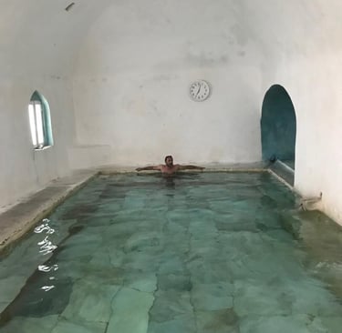 Intérieur des Thermes du golfe de Gera - Lesbos - Grèce