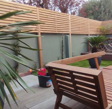 Jardin Nantes Saint Felix - SPA - Terrasse bois exotique - moderne - tropical