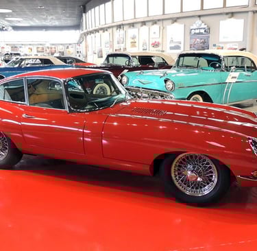 Venta-coches-americanos-nuevos-clasicos-granada