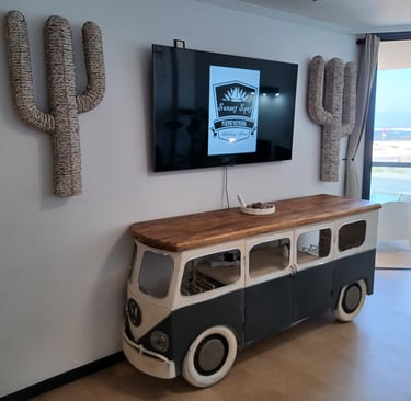 Rent a sea view apartment in El Cotillo