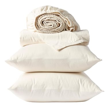 Organic cotton bedding for a non-toxic bedroom