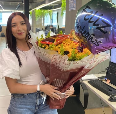 Girasoles Quito  Flores para regalar Quito  Arreglos de rosas  Ramo de girasoles