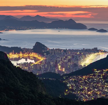 Contrasts of Rio de Janeiro