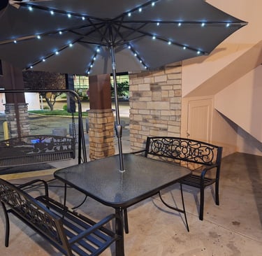 sitting area to hang out at motel/hotel. non-smoking rooms. nice place to stay in vernal