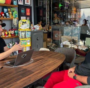 Gary Vaynerchuk and Ronsley Vaz at VaynerMedia