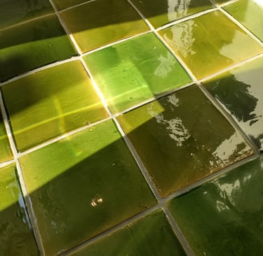 getegelde vloer met oud hollandse tegels